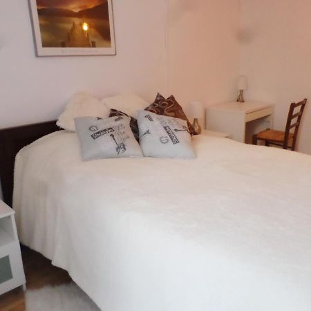 Bed and Breakfast Les Marronniers La Chapelle-sous-Brancion Exterior foto
