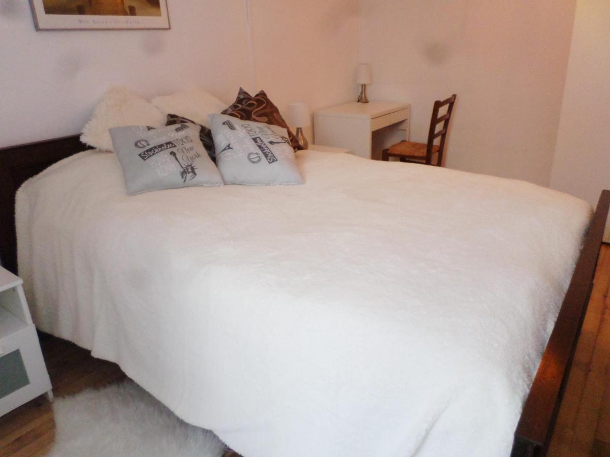 Bed and Breakfast Les Marronniers La Chapelle-sous-Brancion Exterior foto