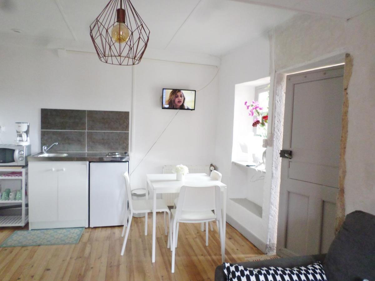Bed and Breakfast Les Marronniers La Chapelle-sous-Brancion Exterior foto